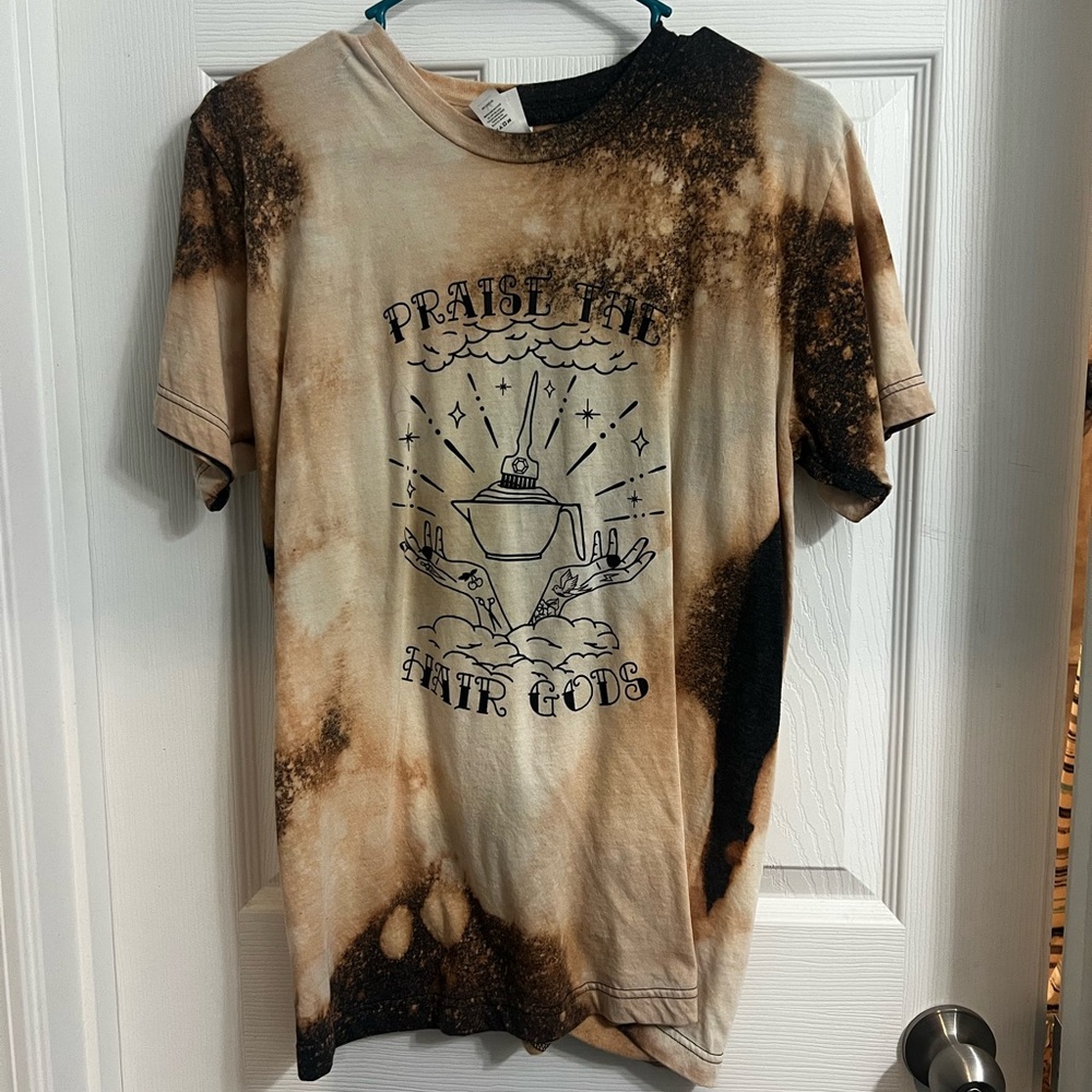 Source Unknown Tan and Black Tie-Dye 'Praise the Hair Gods' Short Sleeve Tee